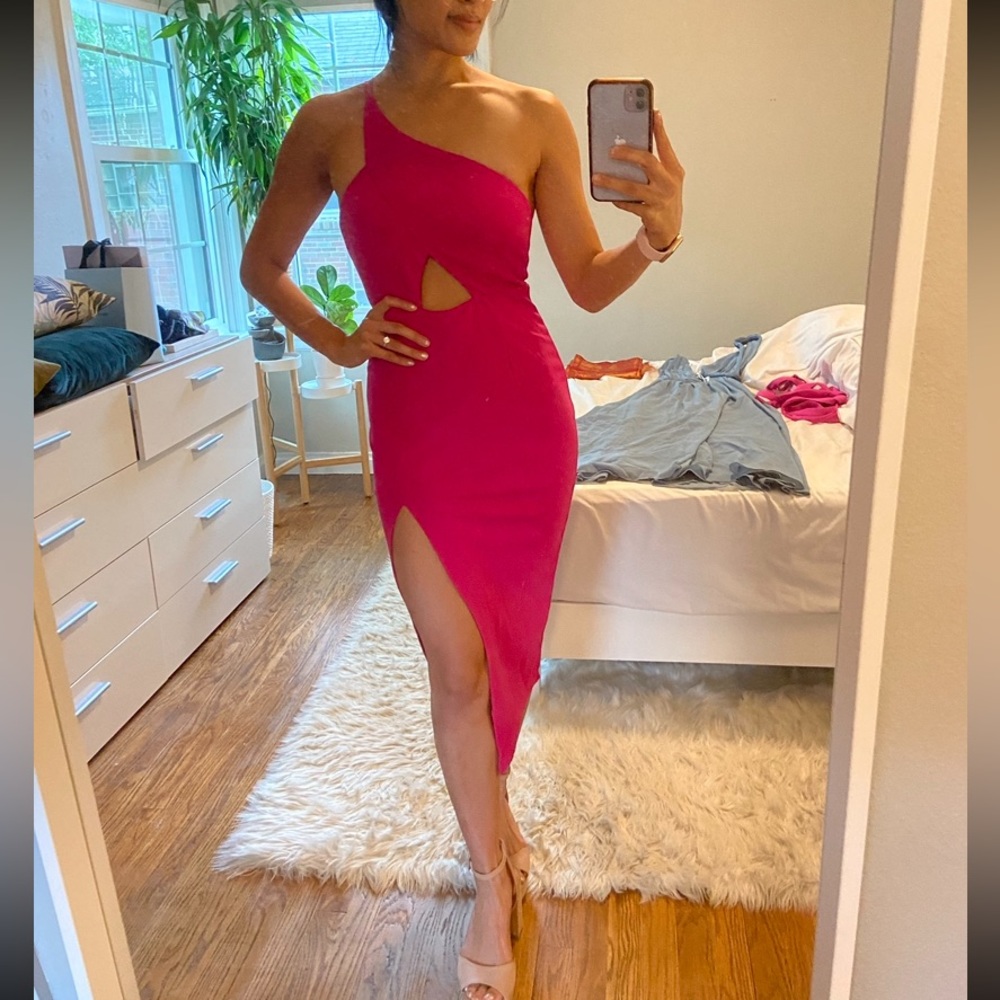 HELLO MOLLY THE WORLD IS YOURS MIDI DRESS HOT PINK XS